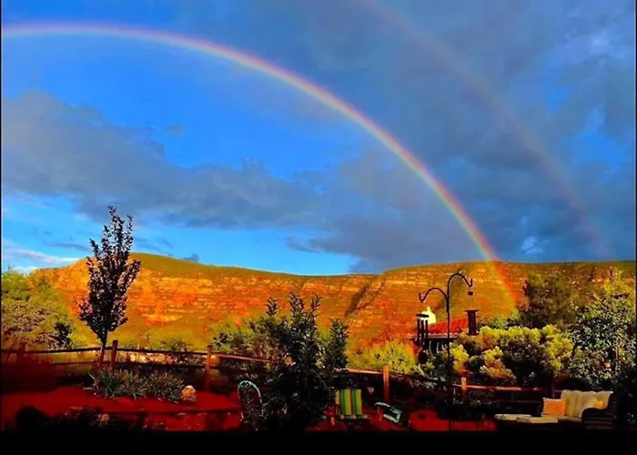 Holiday home Stargazing Retreat Glowing Red Rock Views *