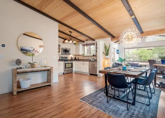 Stargazing Retreat Glowing Red Rock Views Sedona
