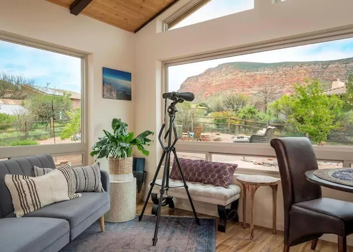 Holiday home Stargazing Retreat Glowing Red Rock Views *