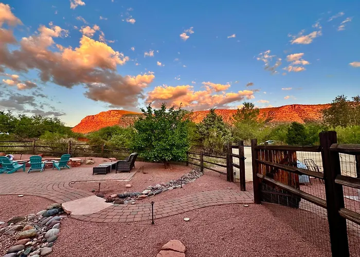 Stargazing Retreat Glowing Red Rock Views * Sedona