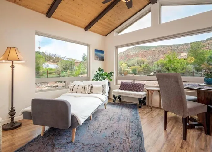 Holiday home Stargazing Retreat Glowing Red Rock Views