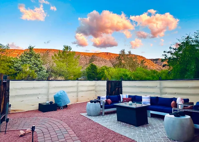 Holiday home Stargazing Retreat Glowing Red Rock Views