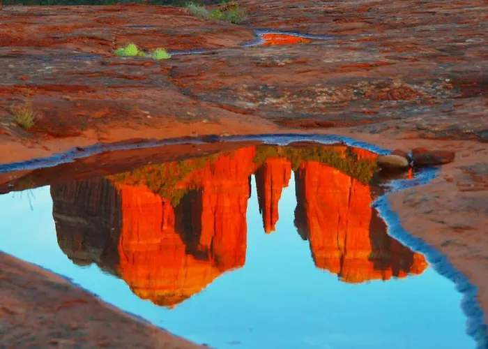 Stargazing Retreat Glowing Red Rock Views Holiday home *